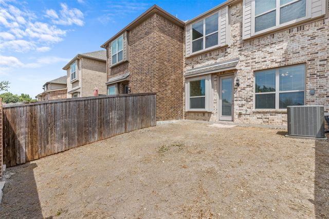 325 Featherstone Trail, Wylie, TX 75098