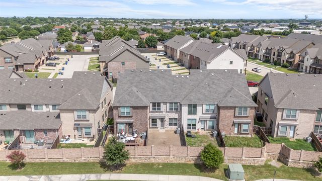 325 Featherstone Trail, Wylie, TX 75098