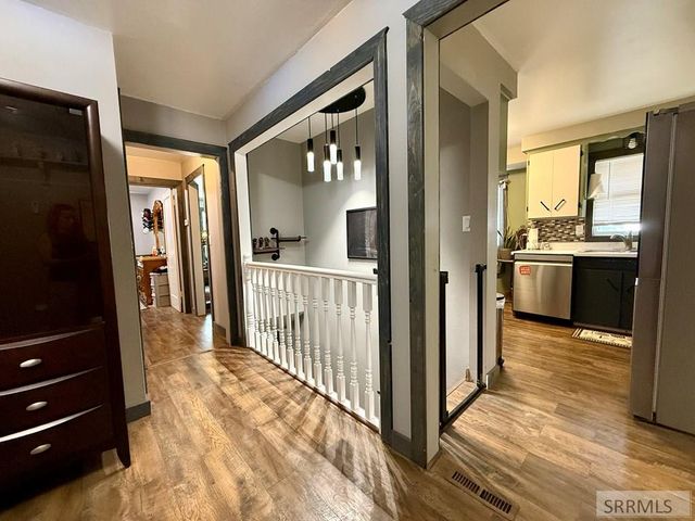 1099 Spratt Avenue, Idaho Falls, ID 83404