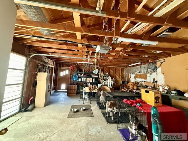 1099 Spratt Avenue, Idaho Falls, ID 83404