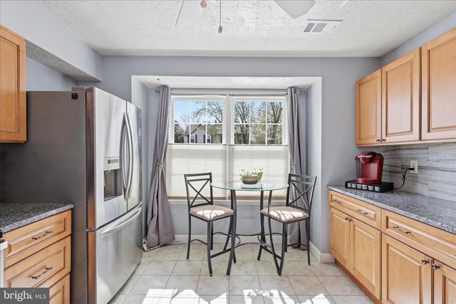 1004 WYTHE CT NE, Leesburg, VA 20176