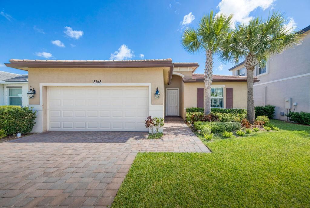 8148 NW Greenbank Circle, Port St Lucie, FL 34987