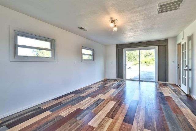 313 Stephens Drive, Falmouth, KY 41040