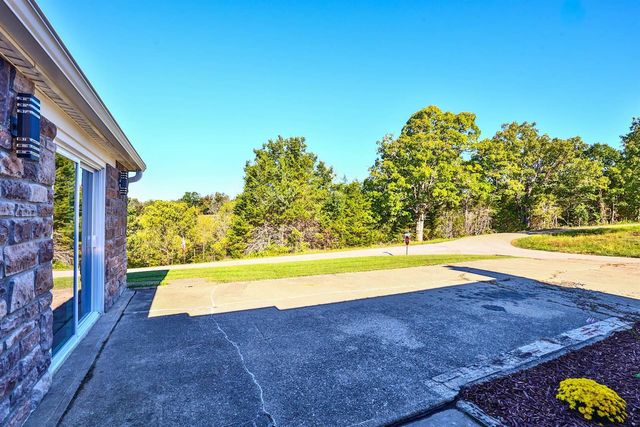 313 Stephens Drive, Falmouth, KY 41040