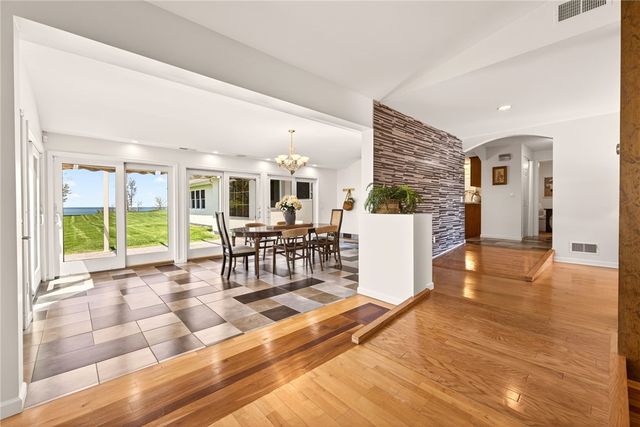 1640 Lake Rd, Webster, NY 14580