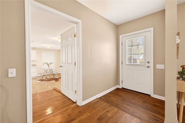 1640 Lake Rd, Webster, NY 14580
