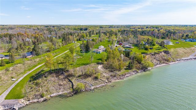 1640 Lake Rd, Webster, NY 14580