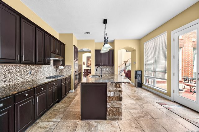 418 Texas, San Antonio, TX 78260