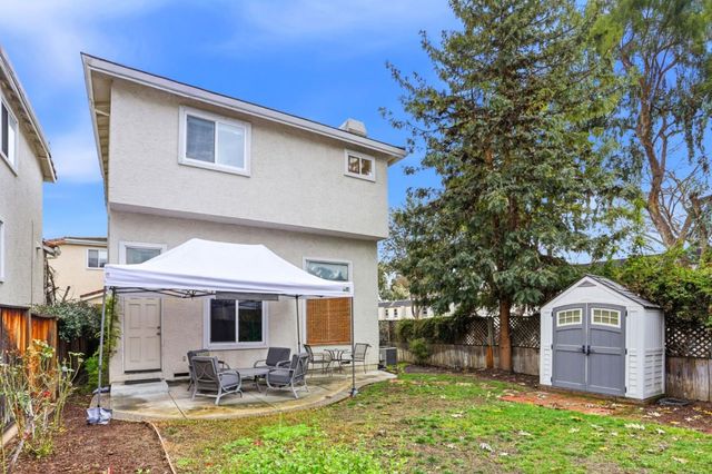 3572 Sunnydays Lane, Santa Clara, CA 95051