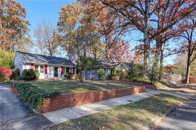 2616 Beechwood Street, Greensboro, NC 27403
