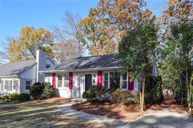 2616 Beechwood Street, Greensboro, NC 27403