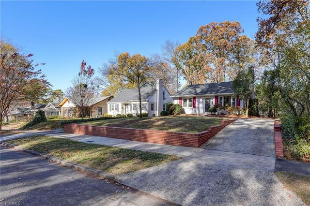 2616 Beechwood Street, Greensboro, NC 27403