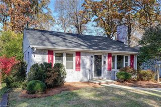 2616 Beechwood Street, Greensboro, NC 27403