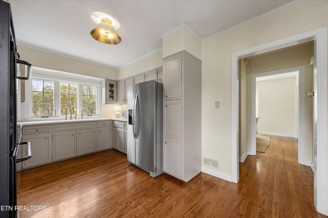 6707 Stone Mill Drive, Knoxville, TN 37919