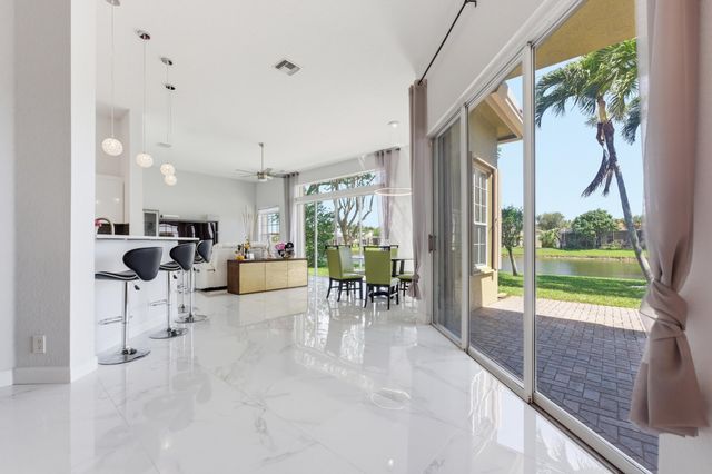 6703 Catania Drive, Boynton Beach, FL 33472