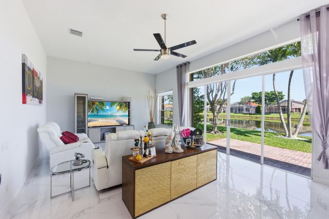 6703 Catania Drive, Boynton Beach, FL 33472