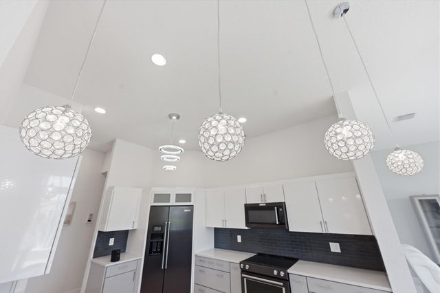 6703 Catania Drive, Boynton Beach, FL 33472
