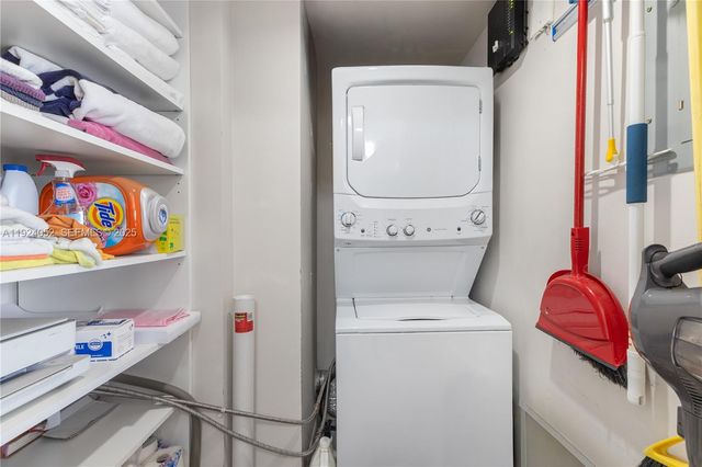 1330 West Ave 1712, Miami Beach, FL 33139