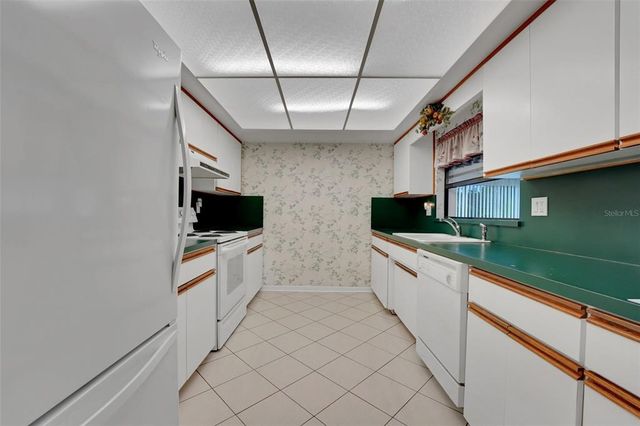 2243 FIRESTONE PLACE, Winter Haven, FL 33884