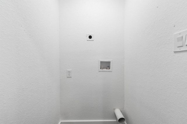 16986 W Hammon, Montgomery, TX 77316