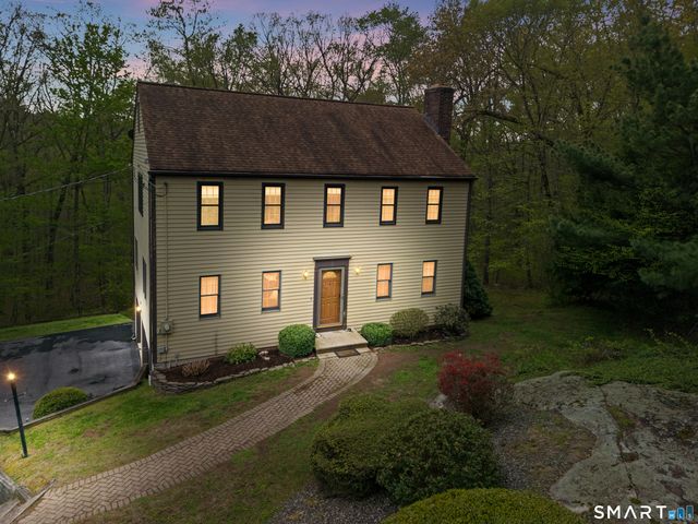 25 Michele Drive, Portland, CT 06480