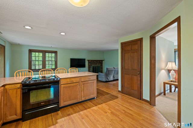 25 Michele Drive, Portland, CT 06480