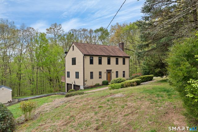 25 Michele Drive, Portland, CT 06480
