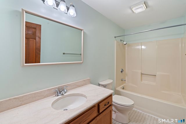 25 Michele Drive, Portland, CT 06480