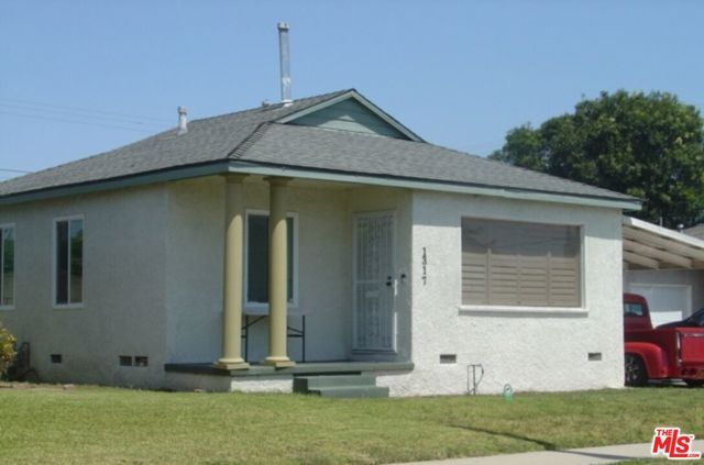1317 W School Street, Compton, CA 90220