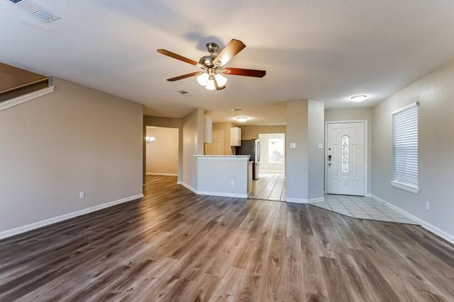 20735 Fox Cliff Lane, Humble, TX 77338