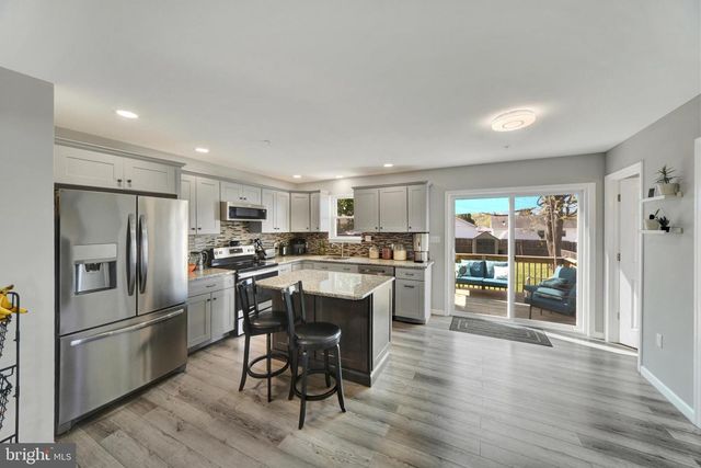 16 W WALNUT ST, North East, MD 21901
