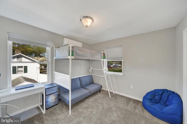 16 W WALNUT ST, North East, MD 21901