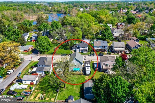 16 W WALNUT ST, North East, MD 21901