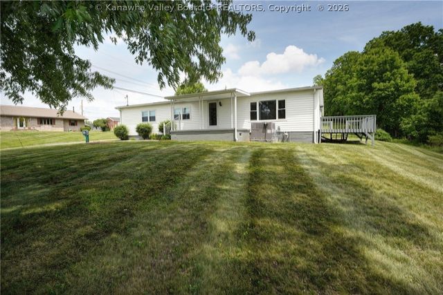 76 Precious Drive, Hurricane, WV 25526