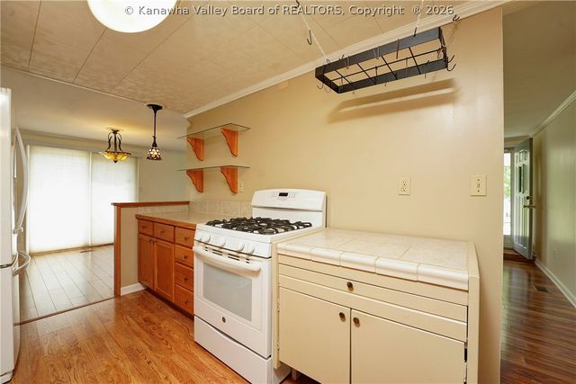 76 Precious Drive, Hurricane, WV 25526