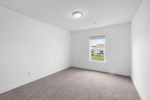 18085 Heirloom Court, Lakeville, MN 55044