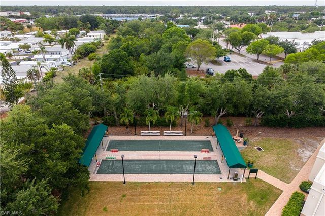 25060 Bay Cedar DR, Bonita Springs, FL 34134