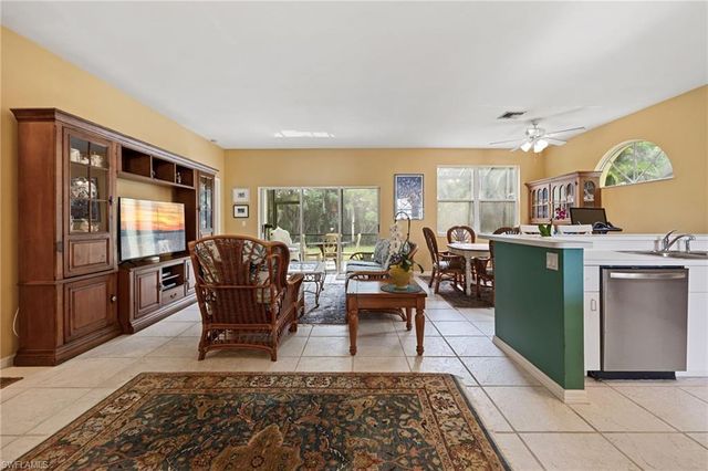 25060 Bay Cedar DR, Bonita Springs, FL 34134
