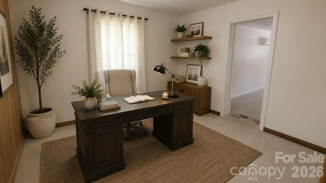 39 Hawthorne Lane, Burnsville, NC 28714