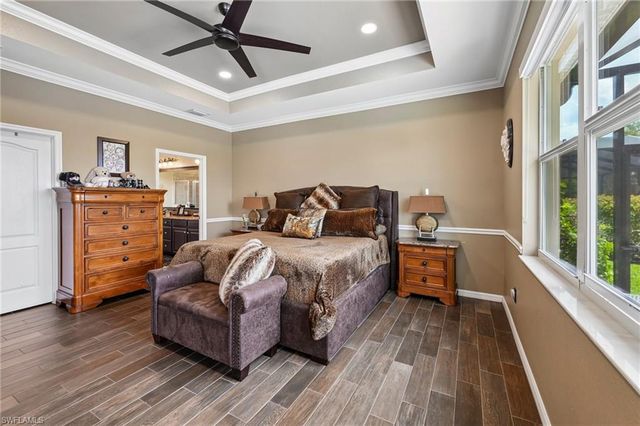 2115 Vermont LN, Naples, FL 34120