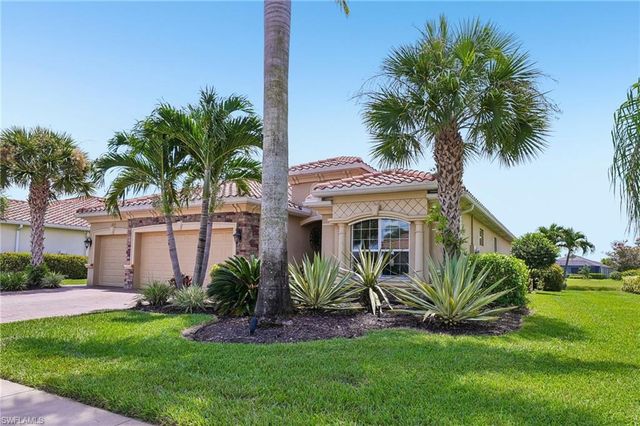 2115 Vermont LN, Naples, FL 34120