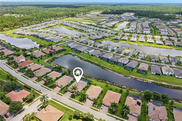 2115 Vermont LN, Naples, FL 34120