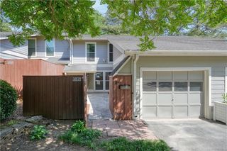 5058 Meadow NE Lane, Marietta, GA 30068