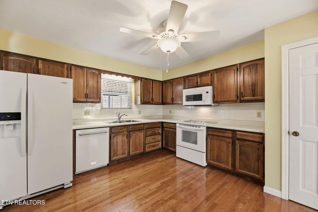 513 Vista Drive, Clinton, TN 37716