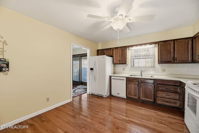 513 Vista Drive, Clinton, TN 37716