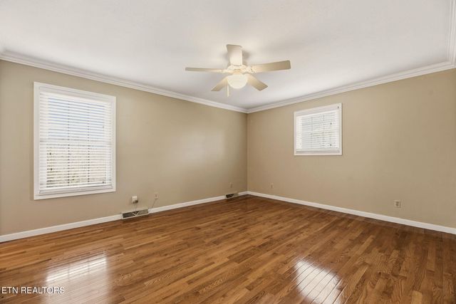 513 Vista Drive, Clinton, TN 37716