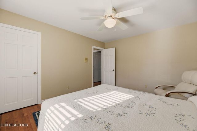 513 Vista Drive, Clinton, TN 37716