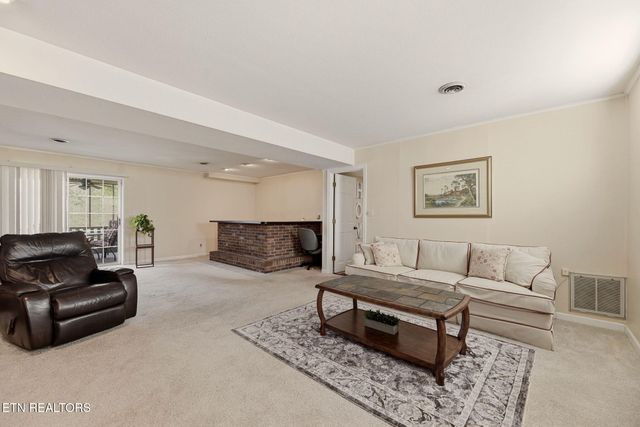 513 Vista Drive, Clinton, TN 37716