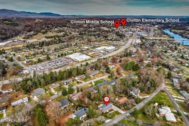 513 Vista Drive, Clinton, TN 37716