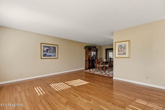 513 Vista Drive, Clinton, TN 37716